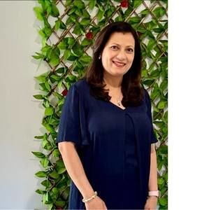 Meet your Posher, Vivien